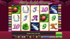 Lucky Lady Charm DeLuxe Slot Game Reels