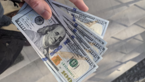 Real Money Casinos Play It
